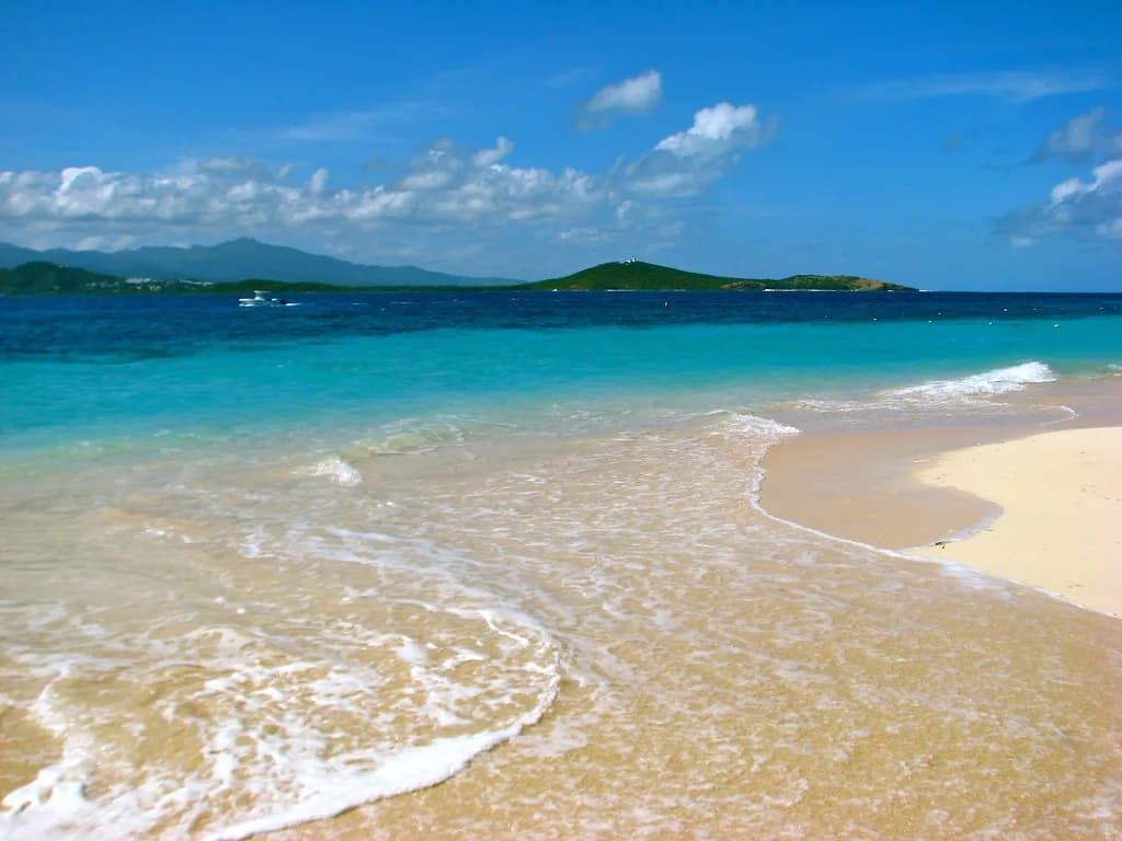 Icacos Island Snorkeling: Reef, Boat Trips and Beach Day