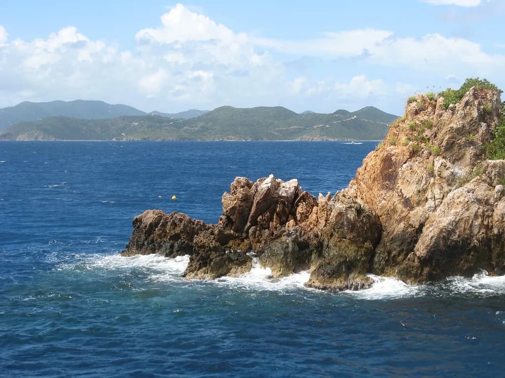 Norman Island Snorkeling: The Caves, The Indians and a BVI Boat Day