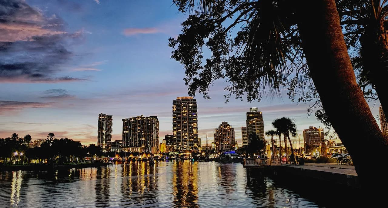 Snorkeling in St. Petersburg, FL: Shore Spots and Boat Trips