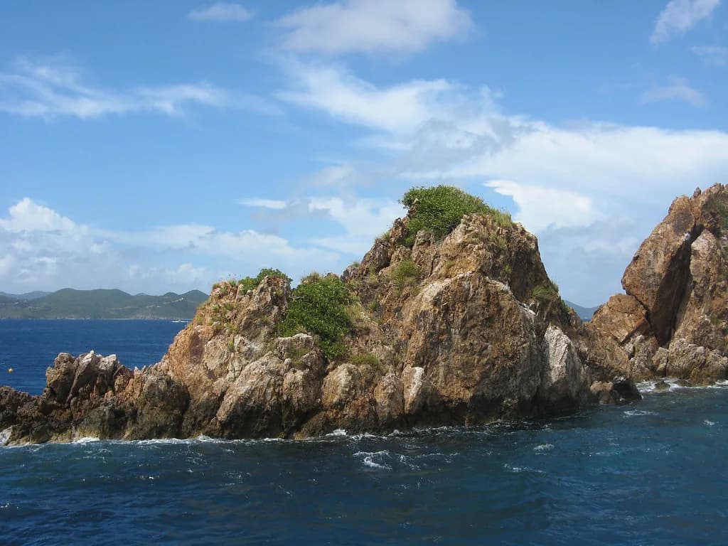 Tortola Snorkeling Tours: Which Trip Goes Where