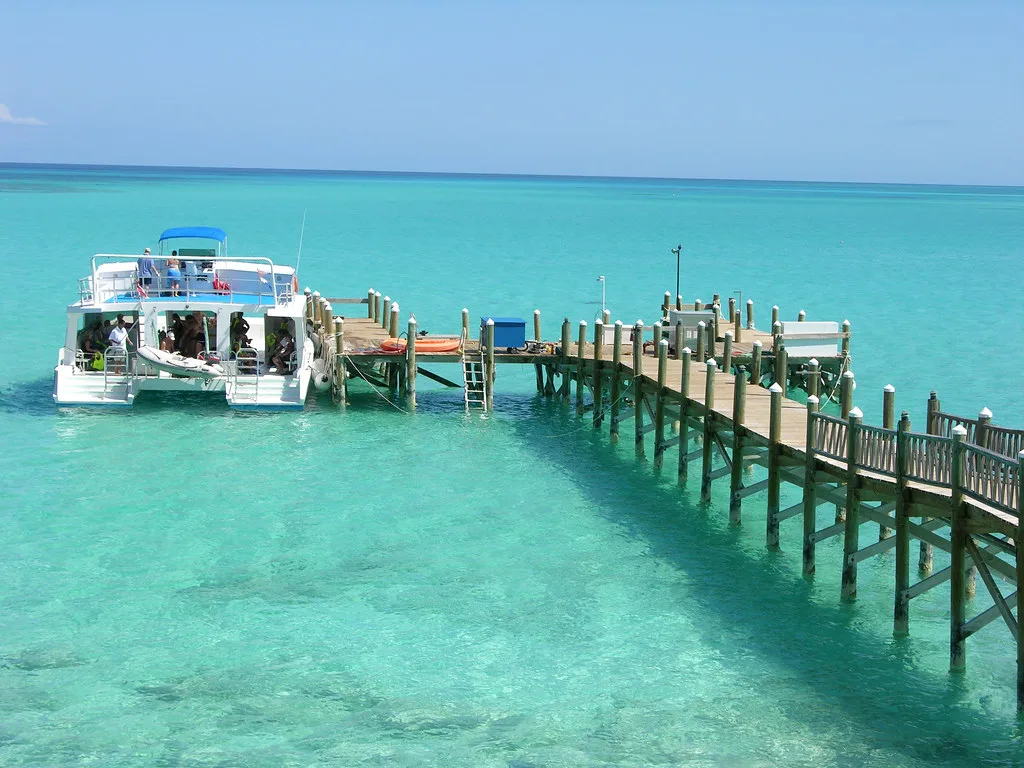 Dive boat at Club Med, Bahamas