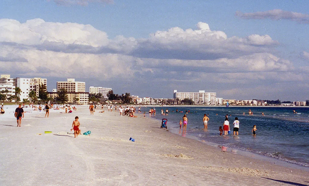 Siesta Beach - Looking to Crescent Beach, Sarasota