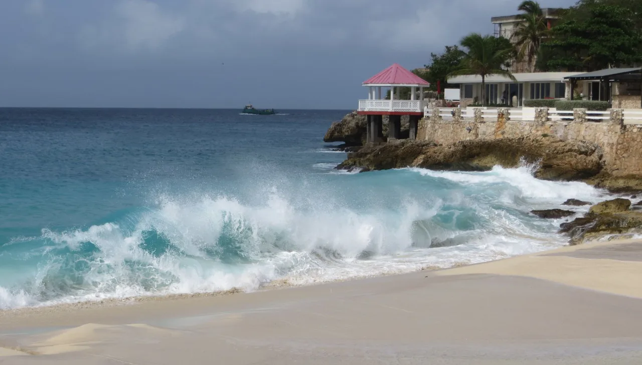 Maho Beach, St Maarten, Oct