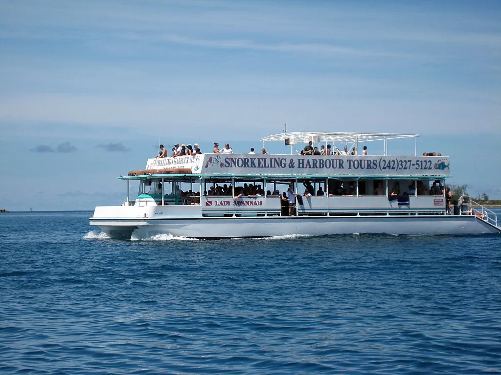 Snorkel tour boat in the Bahamas